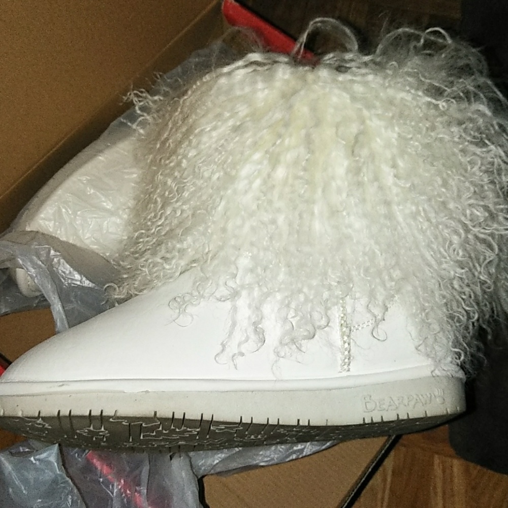 White bear paw boots